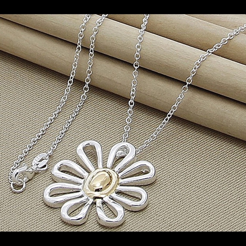 🌷 (925) DAISY FLOWER PENDANT/NECKLACE - Picture 3 of 3